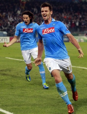 保持者仍然 保持者仍然